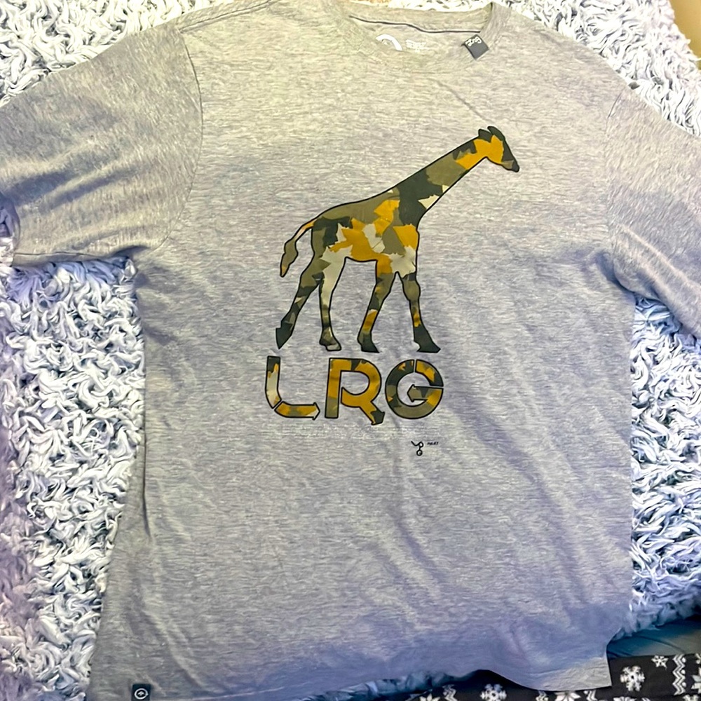 LRG Camo Giraffe Logo Men’s Shirt